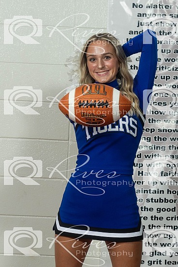 SEHS Cheer Banners 2025